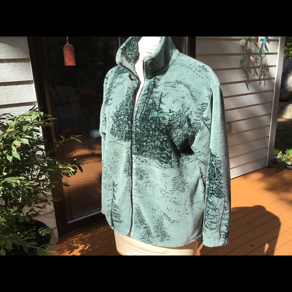 Fleece cozy jacket size large